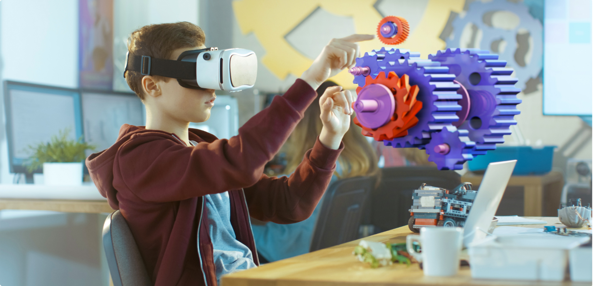A Comprehensive Guide to Augmented Reality Marketing
